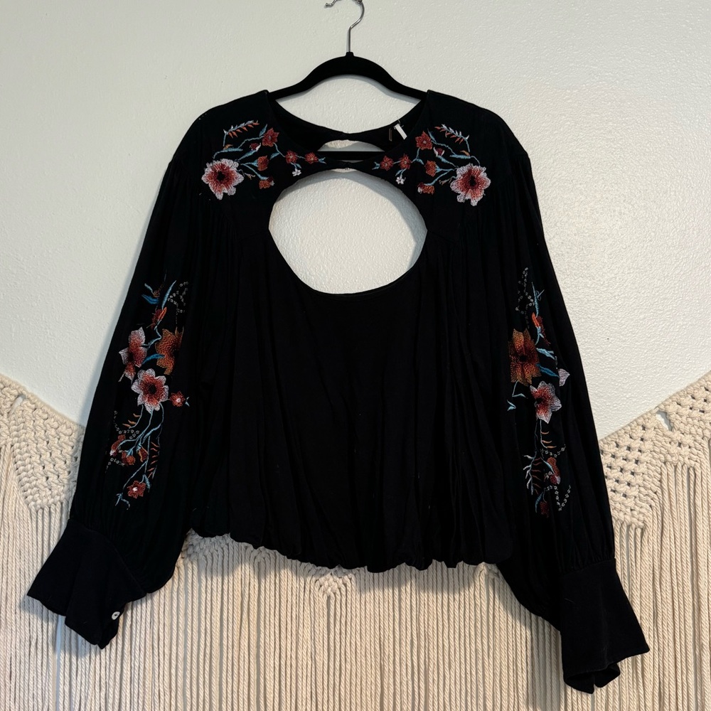 Embroidered keyhole long sleeve top